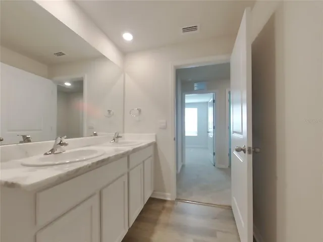 $2,799 | 10749 Hidden Banks Glen, Parrish, FL 34219