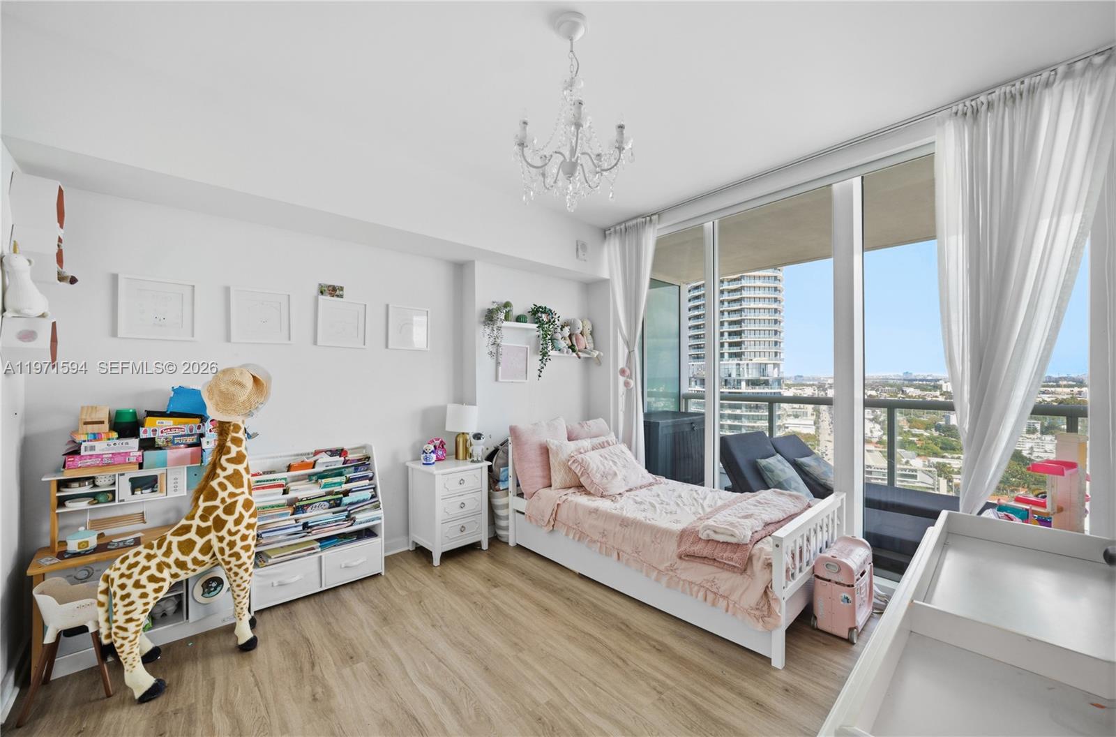 450 Alton Road, Unit 2710 Miami Beach, FL 33139 - Photo 21 of 36