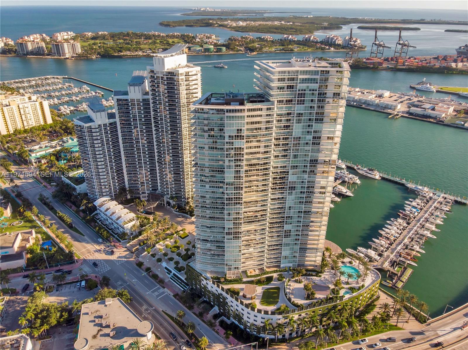 450 Alton Road, Unit 2710 Miami Beach, FL 33139 - Photo 29 of 36