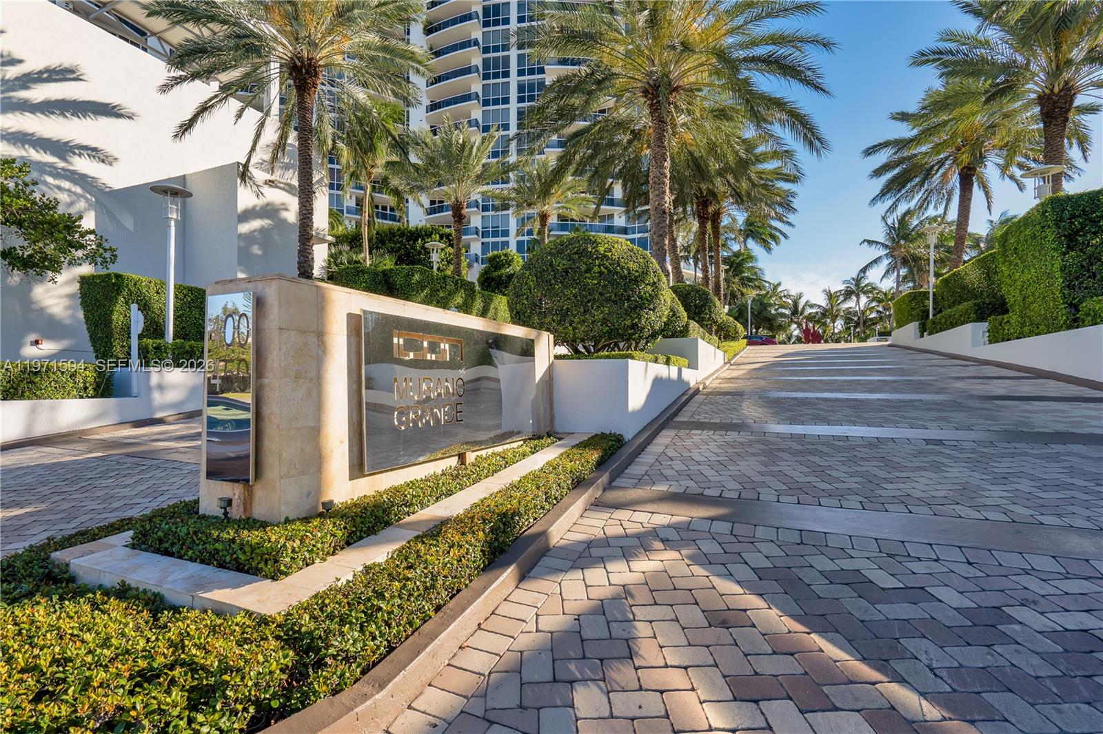 450 Alton Road, Unit 2710 Miami Beach, FL 33139 - Photo 34 of 36