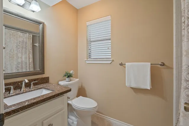 $669,000 | 2 Crescent Falls Court, The Woodlands, TX 77381