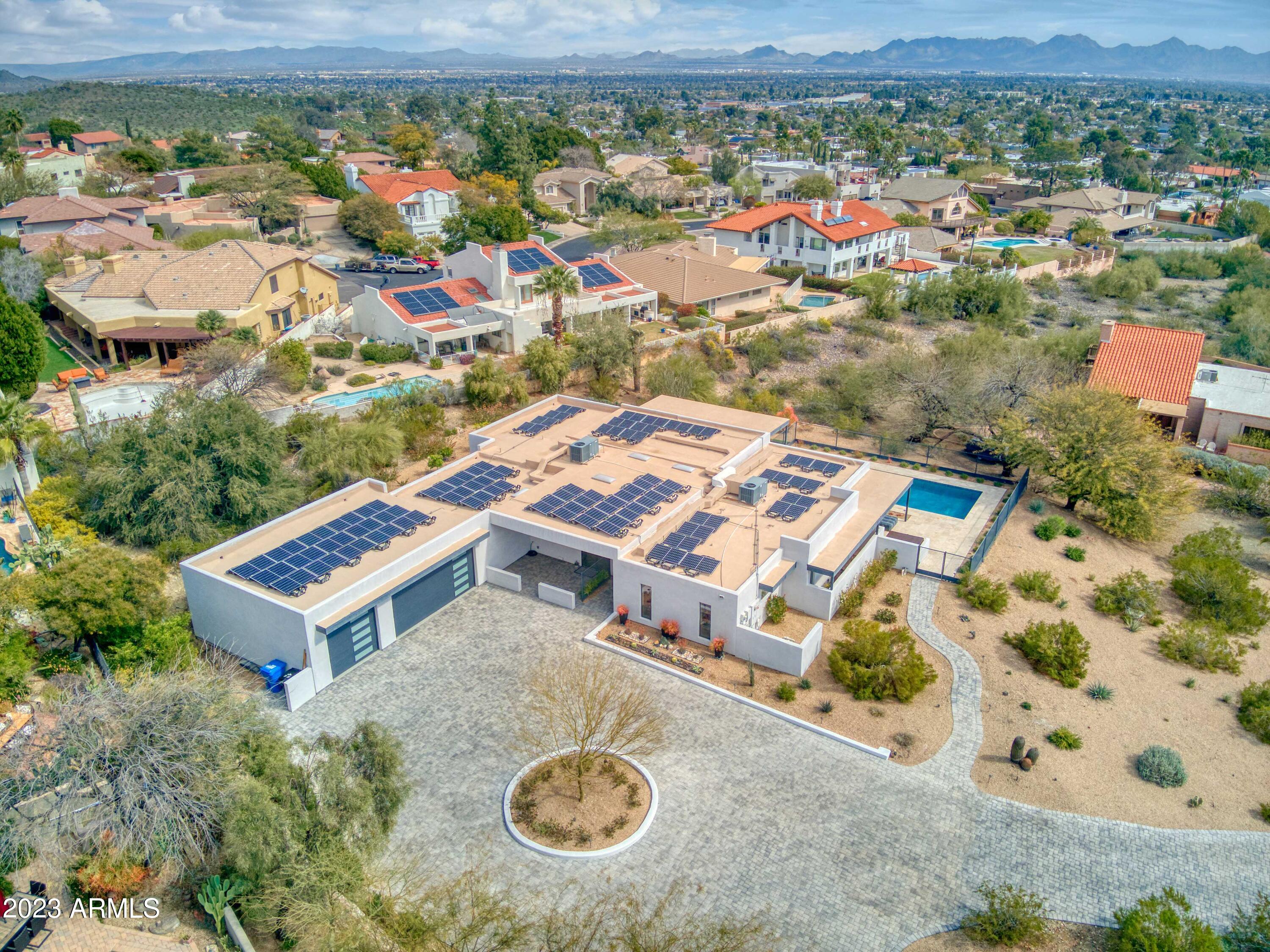 2302 East Mountain View Road Phoenix, AZ 85028 - Photo 48 of 58 Privacy & Views