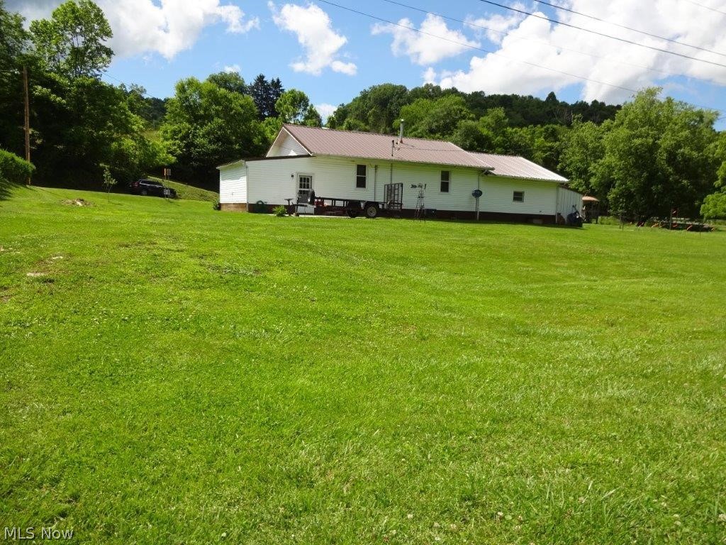 1787 Charleston Road Spencer, WV 25276 - Photo 3 of 13 Gallery Image 3