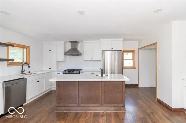 $1,800 | 404 North State Street, Greenfield, IN 46140