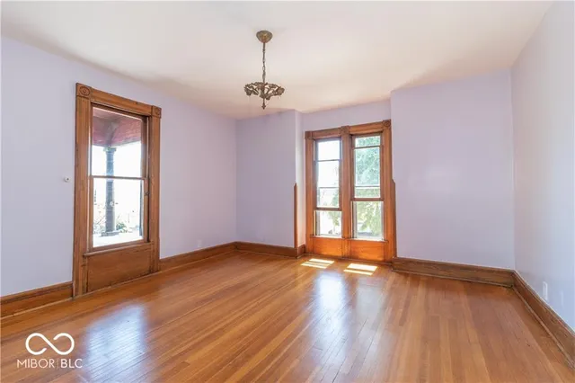 $1,800 | 404 North State Street, Greenfield, IN 46140