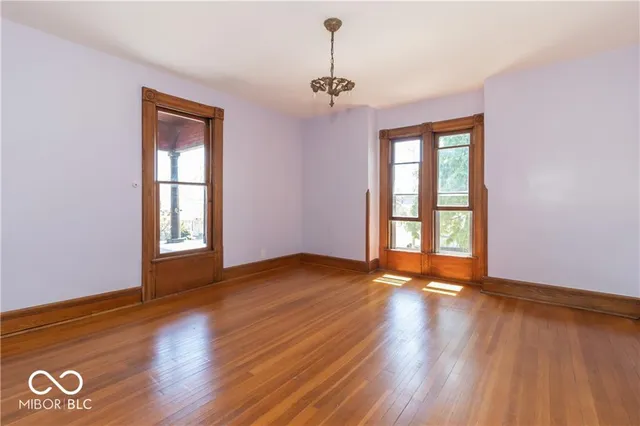 $1,800 | 404 North State Street, Greenfield, IN 46140