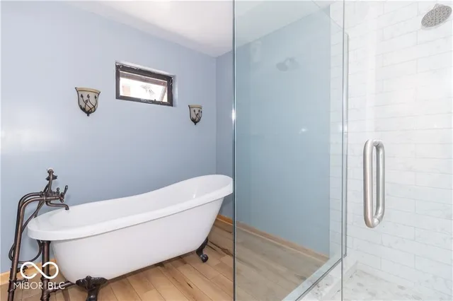 $1,800 | 404 North State Street, Greenfield, IN 46140