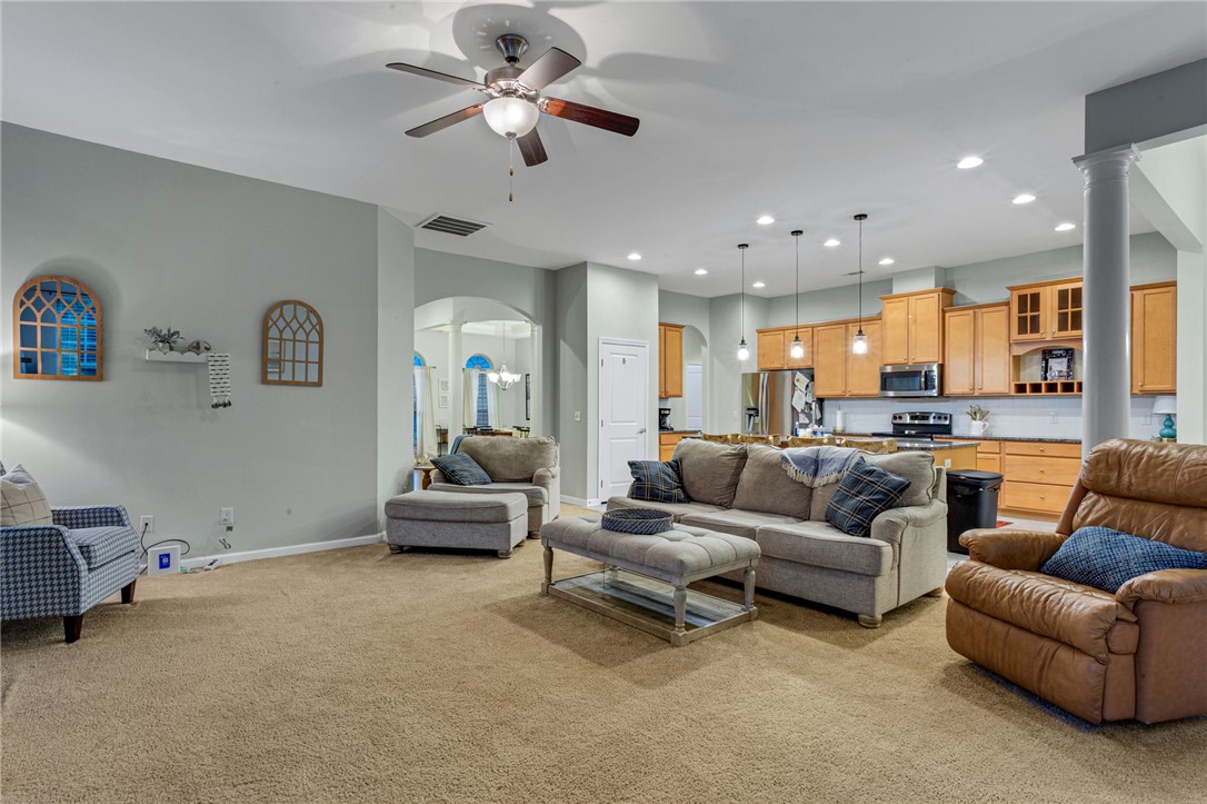 225 Creekside Way Easley, SC 29642 - Photo 13 of 35