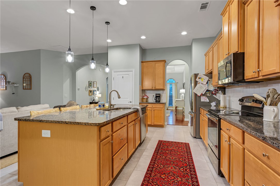 225 Creekside Way Easley, SC 29642 - Photo 19 of 35