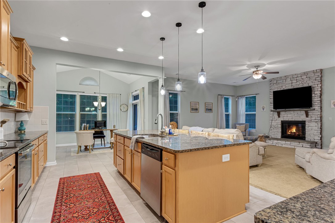 225 Creekside Way Easley, SC 29642 - Photo 20 of 35