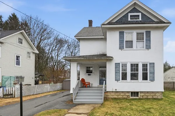 $249,000 | 18 East Cleveland Street, Greenfield, MA 01301