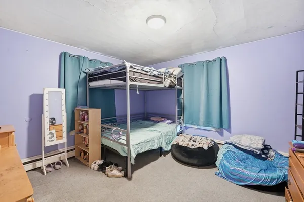 $249,000 | 18 East Cleveland Street, Greenfield, MA 01301