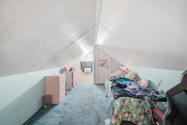 $249,000 | 18 East Cleveland Street, Greenfield, MA 01301