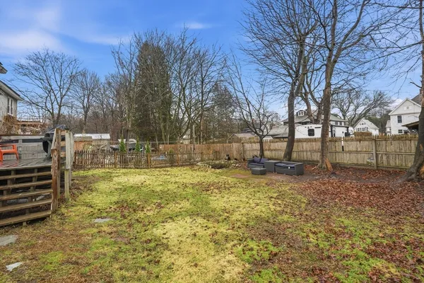 $249,000 | 18 East Cleveland Street, Greenfield, MA 01301