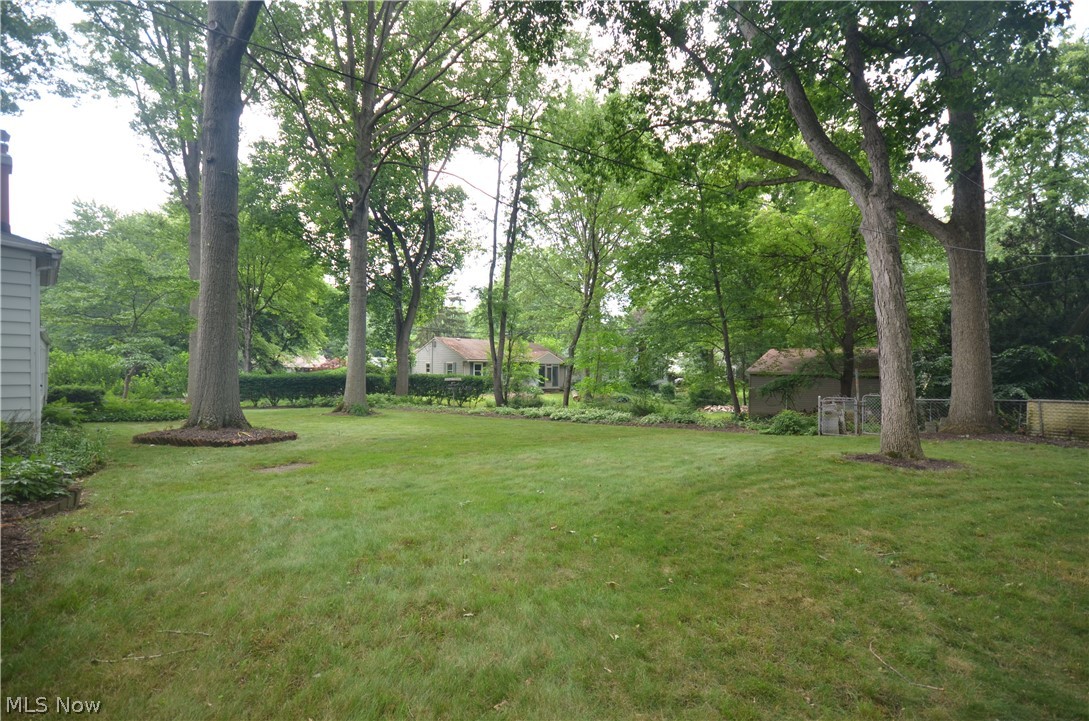 2880 Lee Road Silver Lake, OH 44224 - Photo 3 of 26 Gallery Image 3