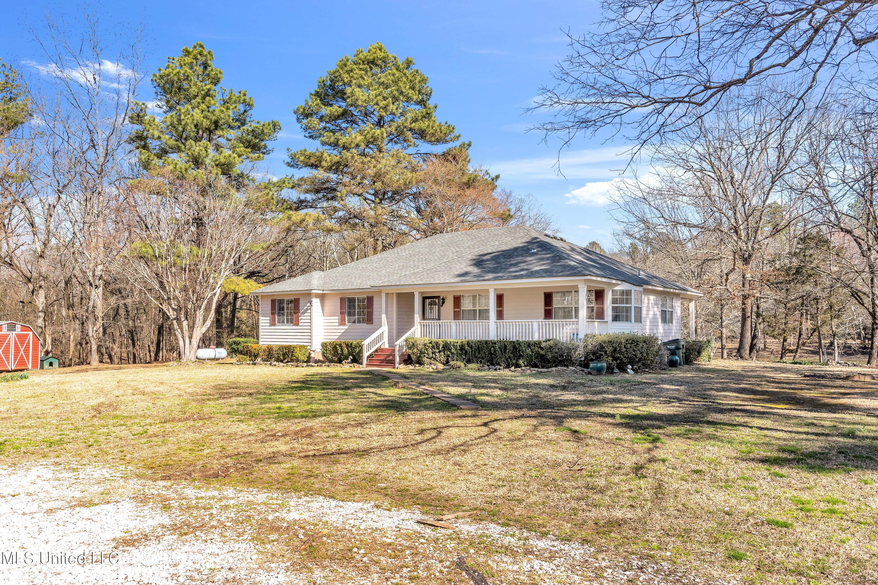 5735 Smith Grove Road Holly Springs, MS 38635 - Photo 1 of 27 A