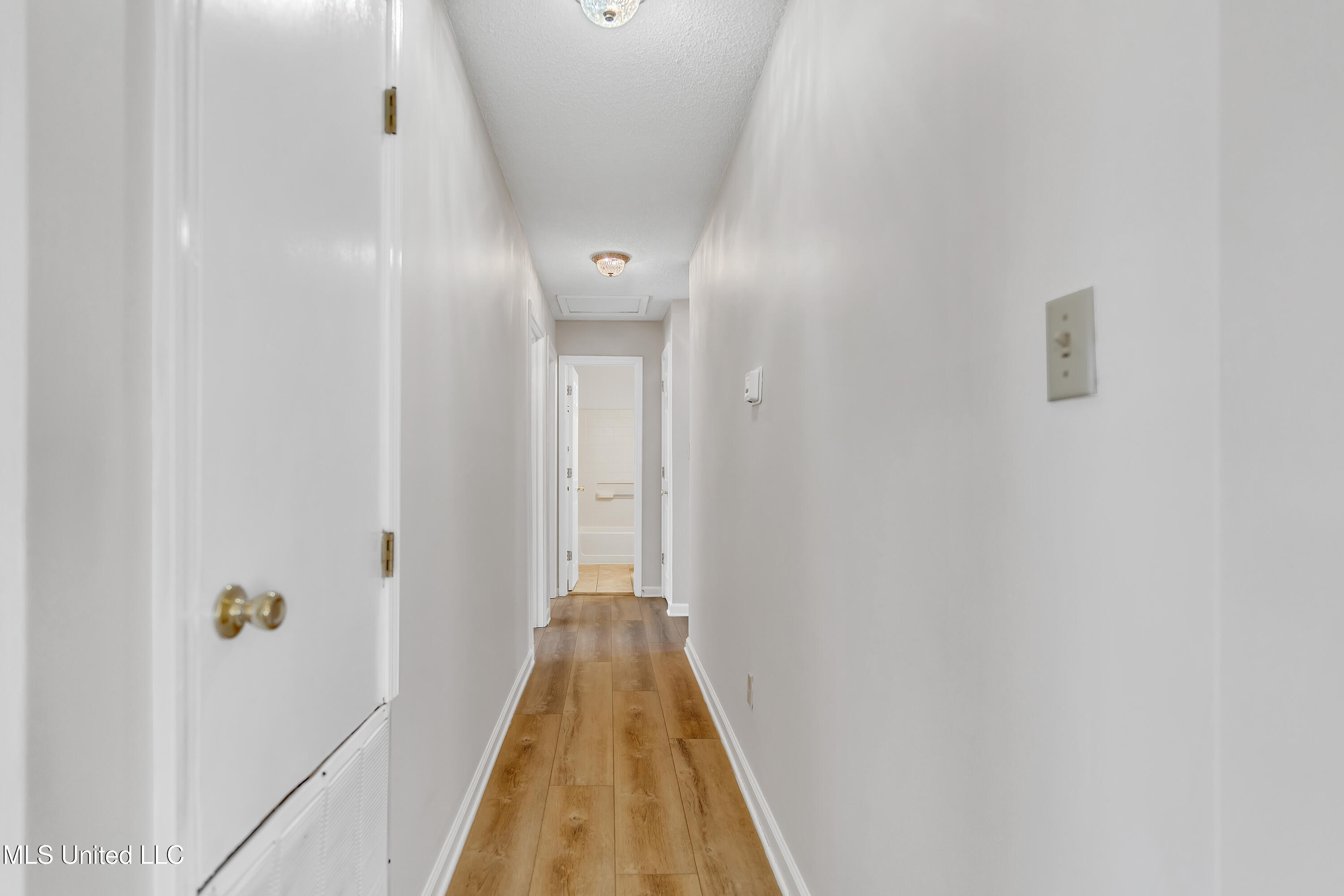 5735 Smith Grove Road Holly Springs, MS 38635 - Photo 13 of 27 L