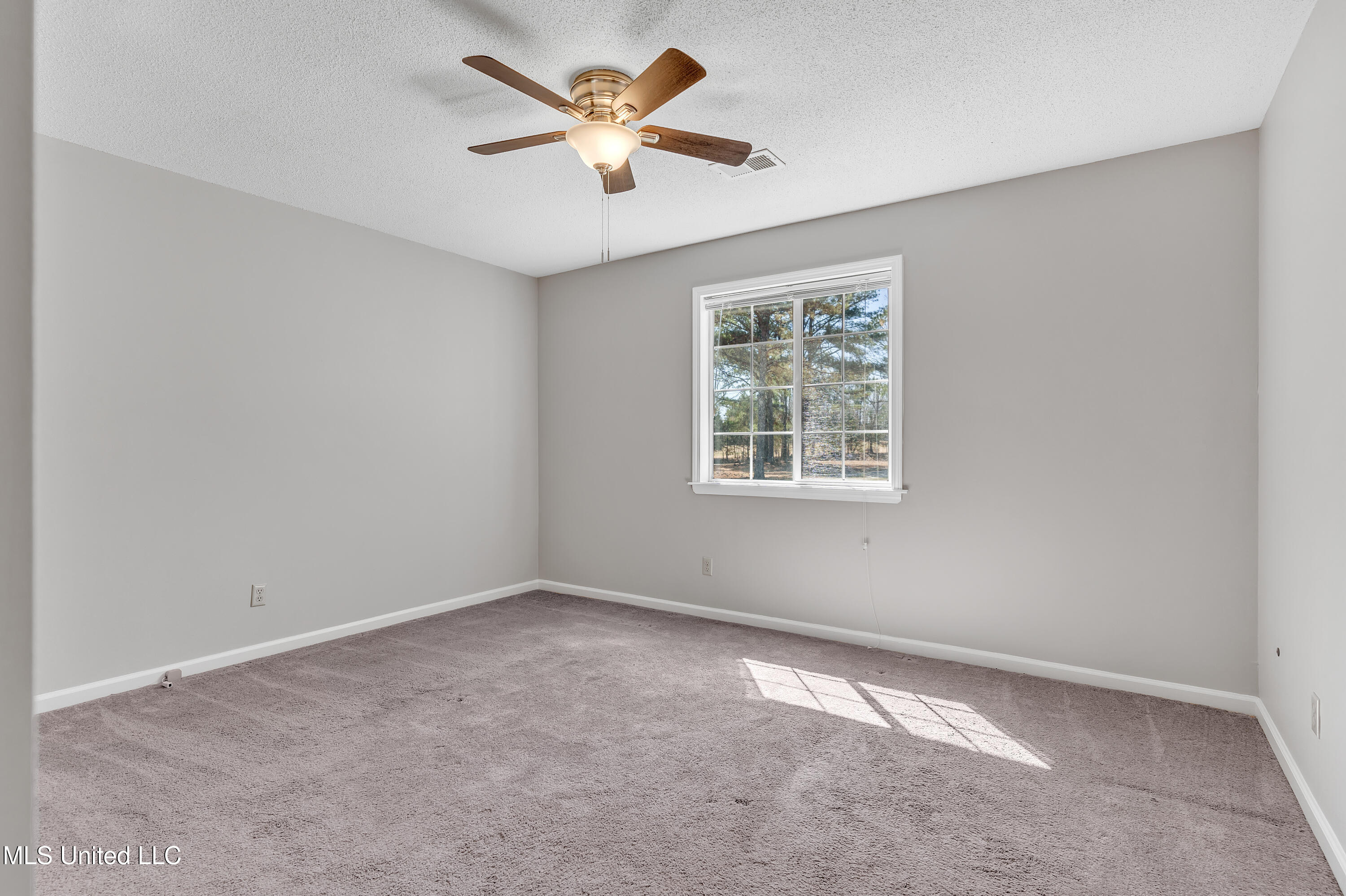 5735 Smith Grove Road Holly Springs, MS 38635 - Photo 14 of 27 M