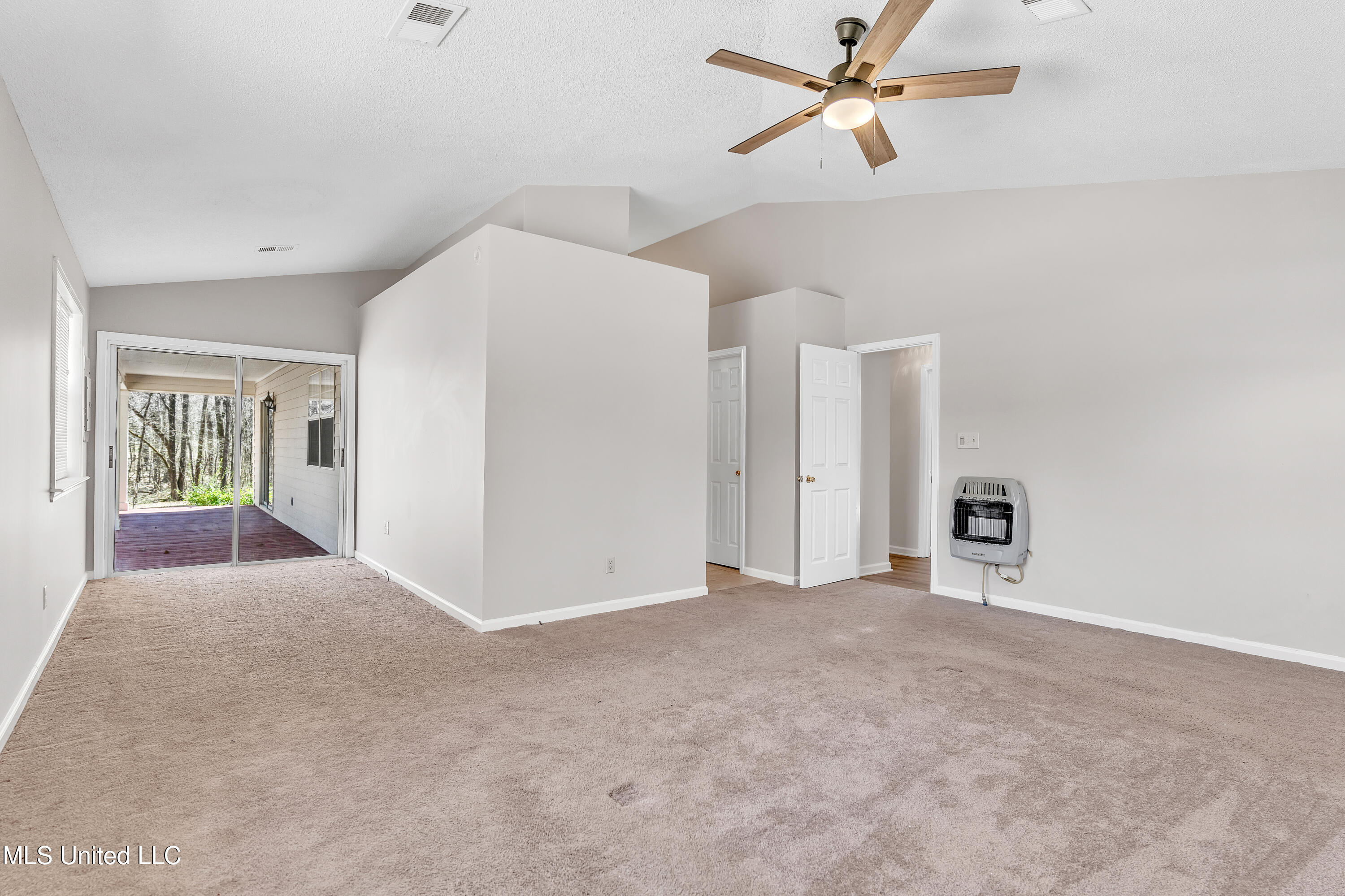 5735 Smith Grove Road Holly Springs, MS 38635 - Photo 17 of 27 Q