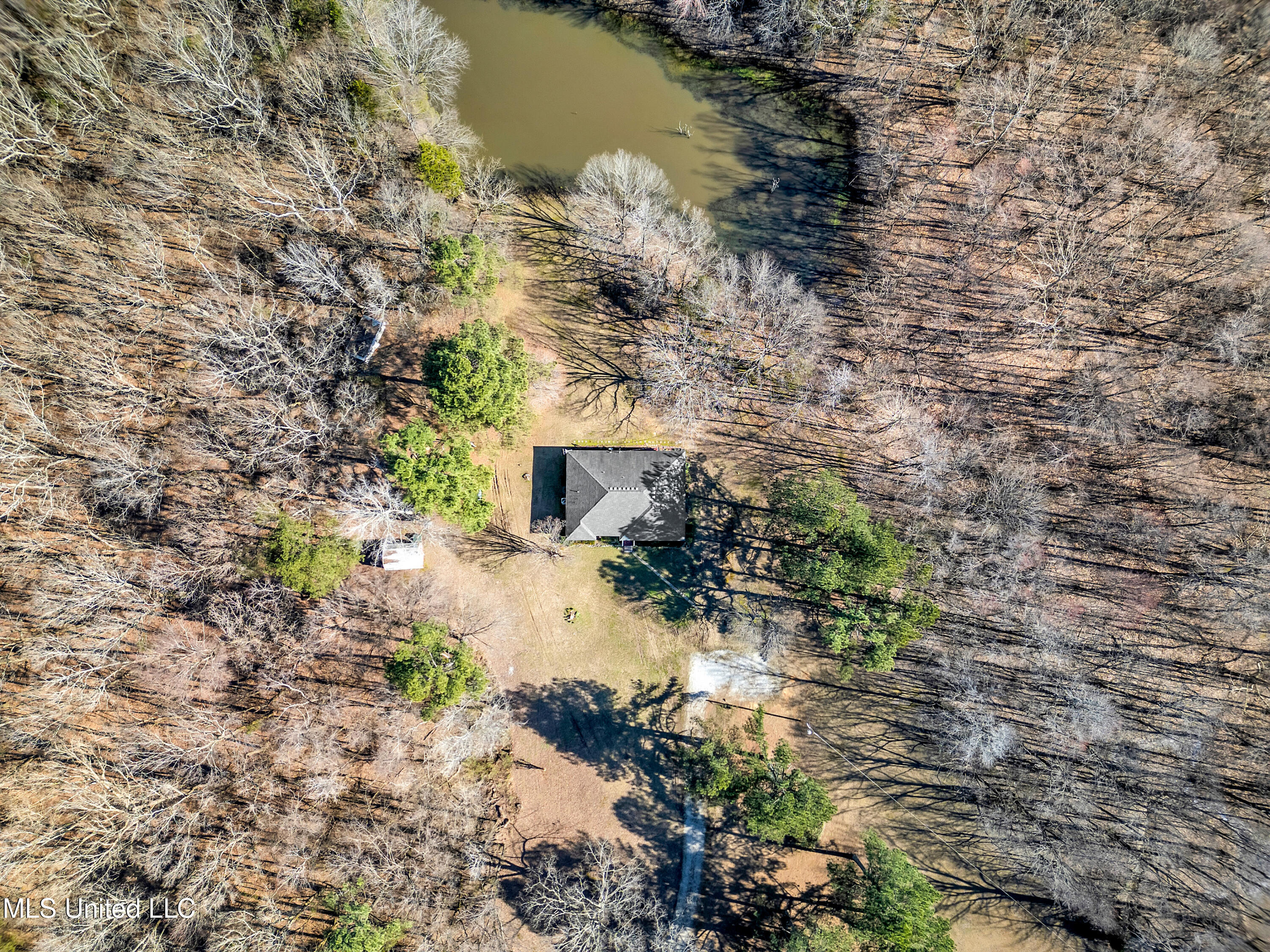5735 Smith Grove Road Holly Springs, MS 38635 - Photo 3 of 27 C