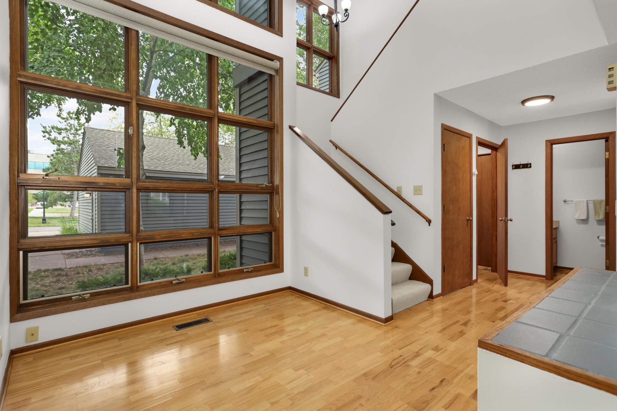1359 Spencer Road West, Unit 1359 St. Paul, MN 55108 - Photo 4 of 38