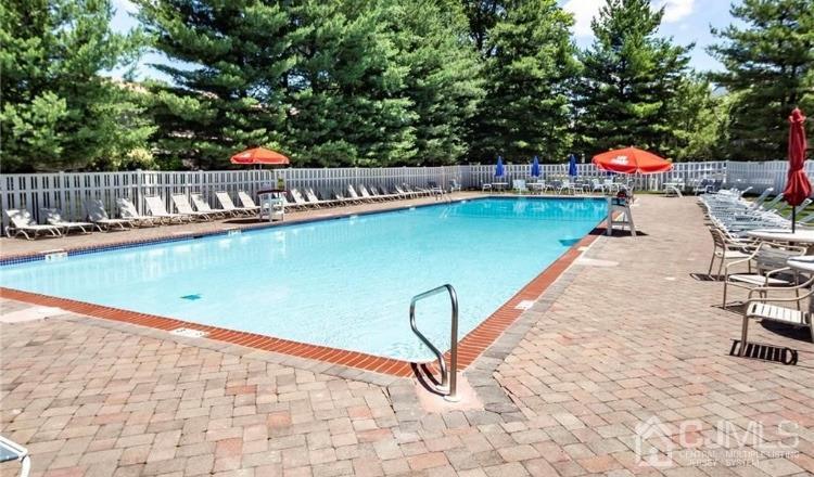 6104 Hana Road Edison, NJ 08817 - Photo 16 of 26