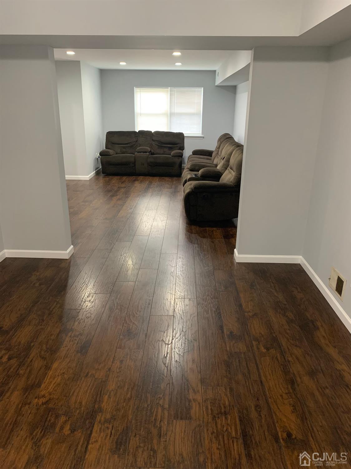 6104 Hana Road Edison, NJ 08817 - Photo 17 of 26