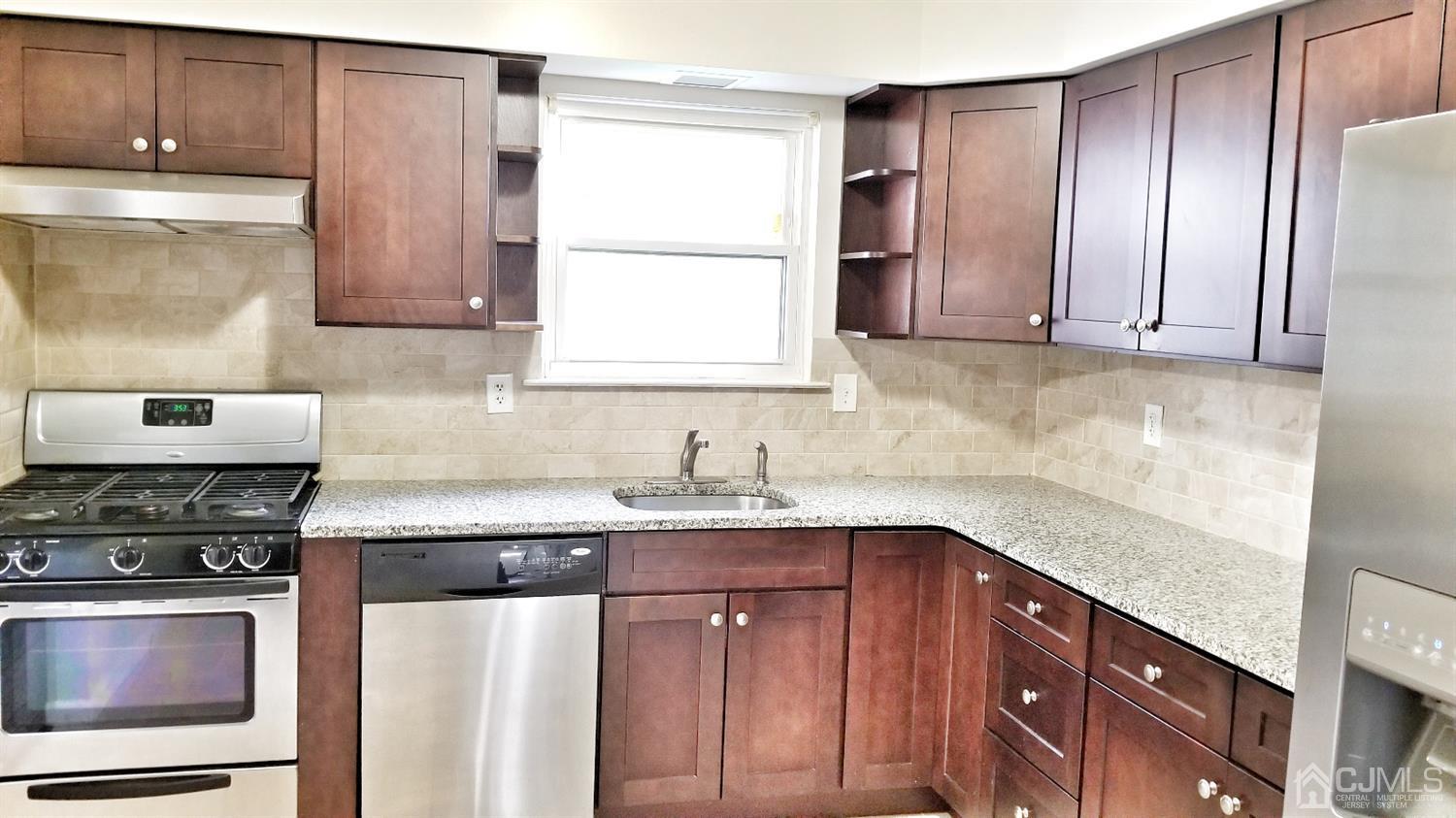 6104 Hana Road Edison, NJ 08817 - Photo 10 of 26