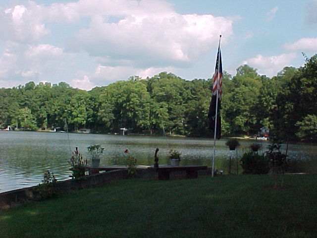 118 Deep Water Point Anderson, SC 29621 - Photo 8 of 9 Gallery Image 8