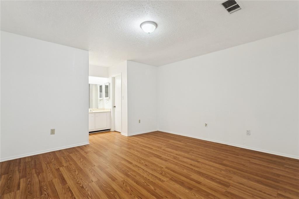 415 Ridgewood Drive Mandeville, LA 70471 - Photo 12 of 29