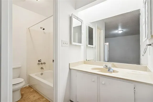 $279,900 | 415 Ridgewood Drive, Mandeville, LA 70471