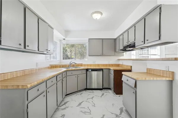 $254,900 | 415 Ridgewood Drive, Mandeville, LA 70471