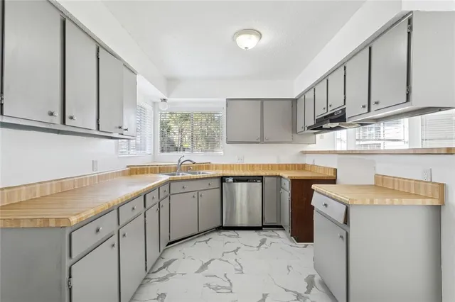 $279,900 | 415 Ridgewood Drive, Mandeville, LA 70471