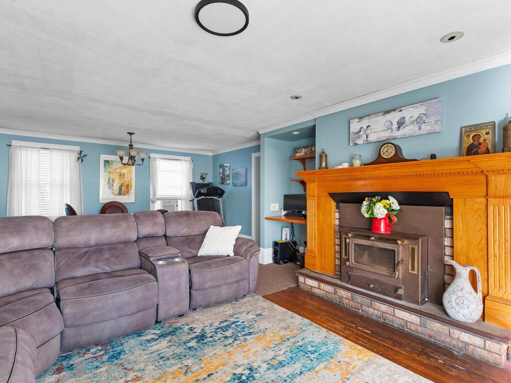 70 Harris Street Coventry, RI 02816 - Photo 11 of 36 Gallery Image 11