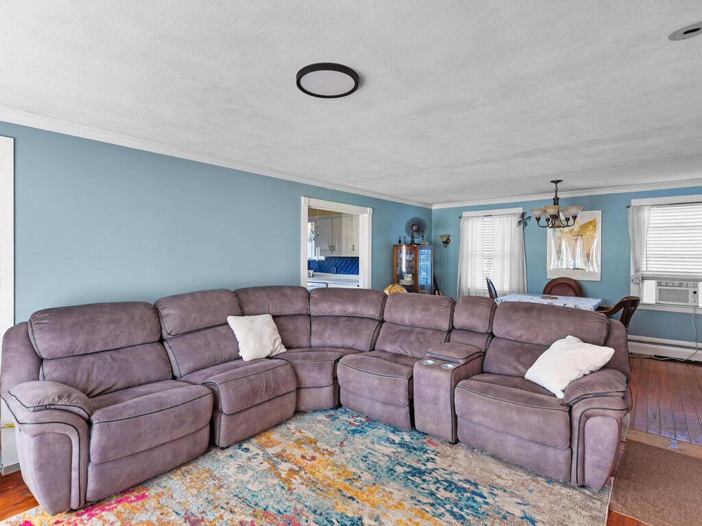 70 Harris Street Coventry, RI 02816 - Photo 10 of 36 Gallery Image 10
