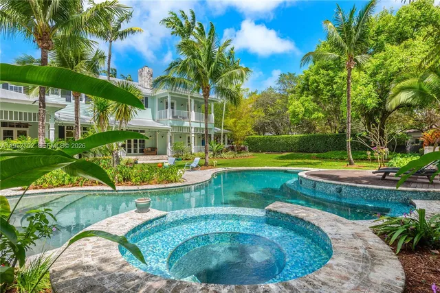 $6,350,000 | 6900 Southwest 115th Street, Pinecrest, FL 33156