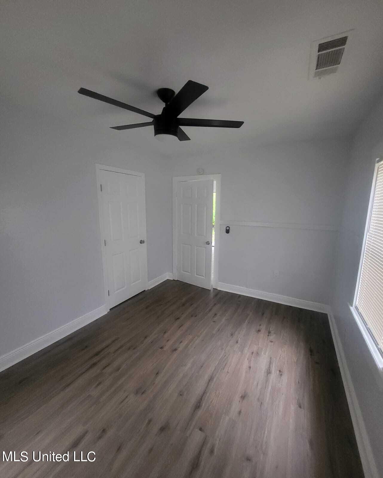 4222 Chennault Avenue Jackson, MS 39209 - Photo 5 of 8 Bedroom