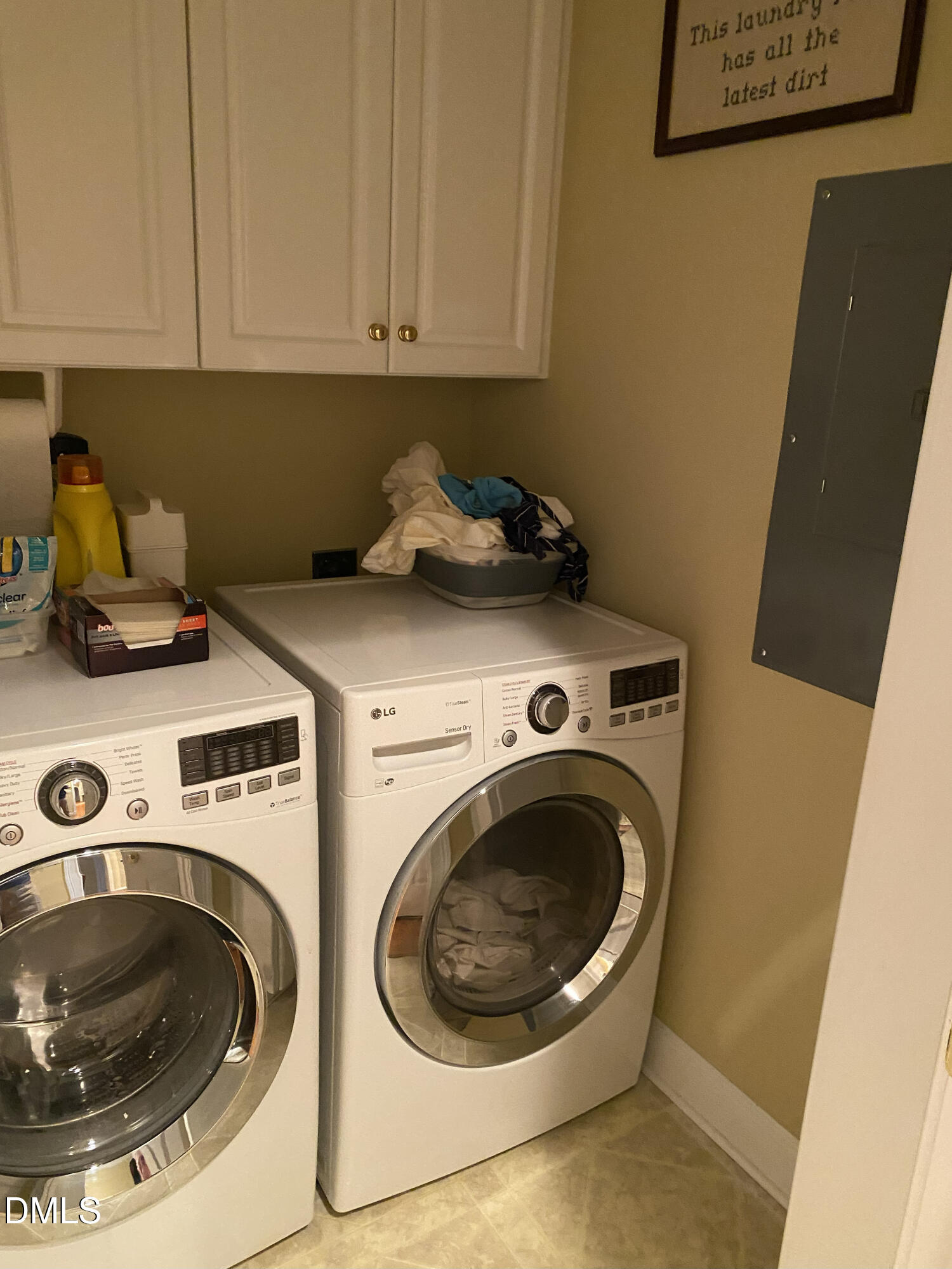 590 Hobson Road Dunn, NC 28334 - Photo 21 of 62 a utility room with dryer and washer