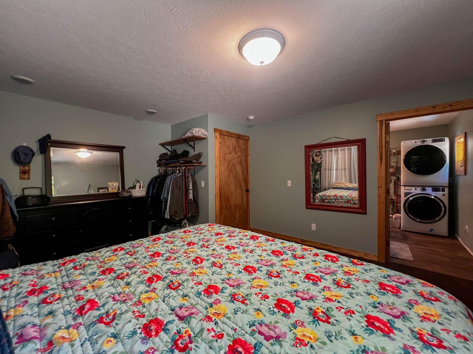 10848 West Cadillac Road Cadillac, MI 49601 - Photo 16 of 35 1927427-a14b7de4-8e55-4b69-857a-a2ffda619c78.JPG