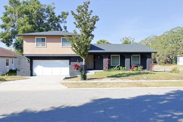 $369,995 | 2244 Menomonee Court, Orlando, FL 32818