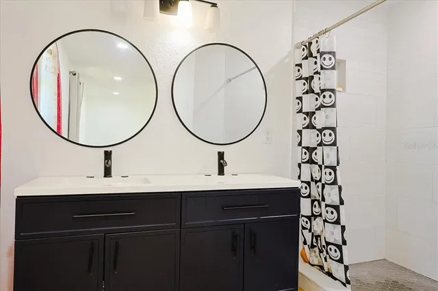 $369,995 | 2244 Menomonee Court, Orlando, FL 32818