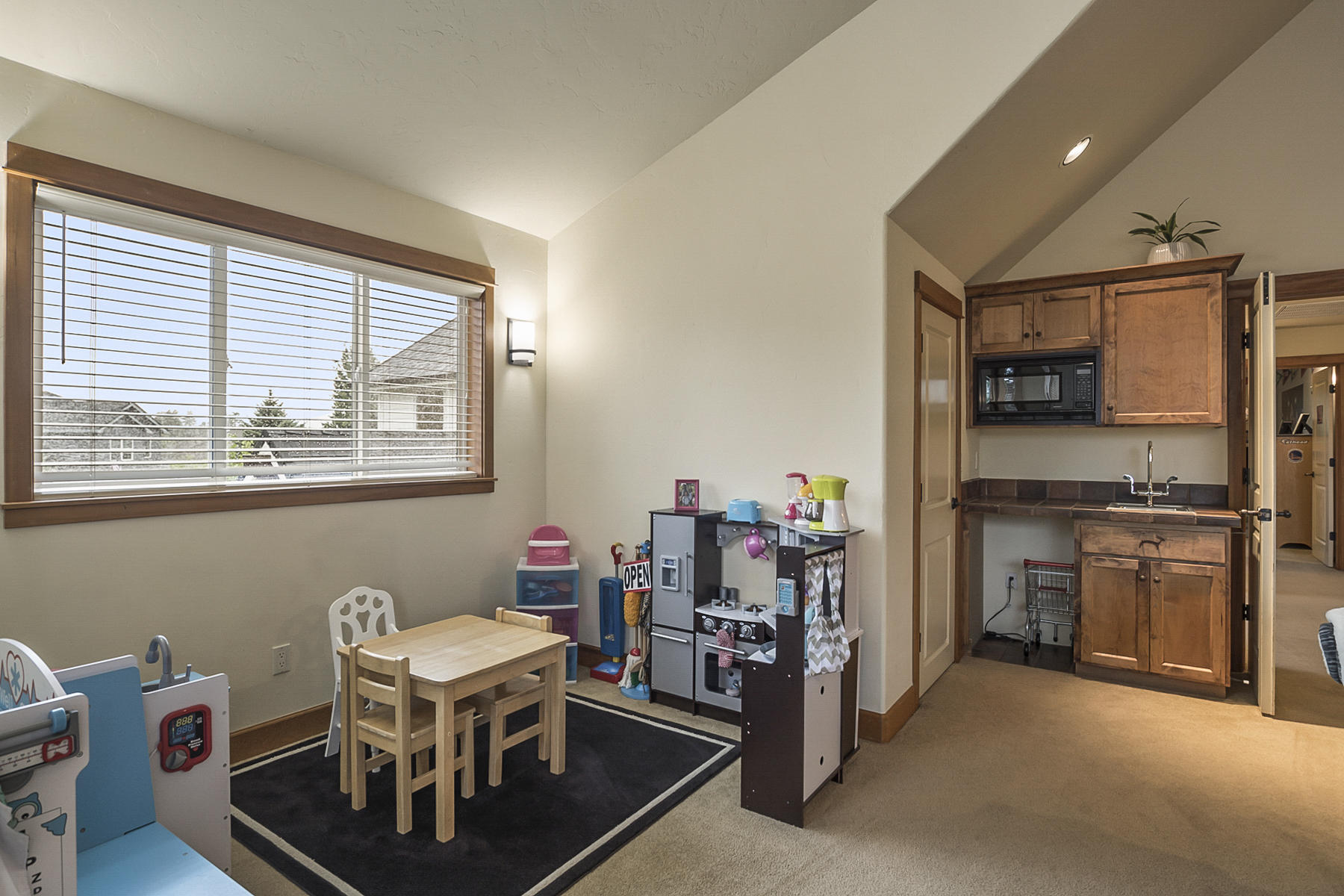 61178 Ridgewater Loop Bend, OR 97702 - Photo 27 of 52 41JH5_6686
