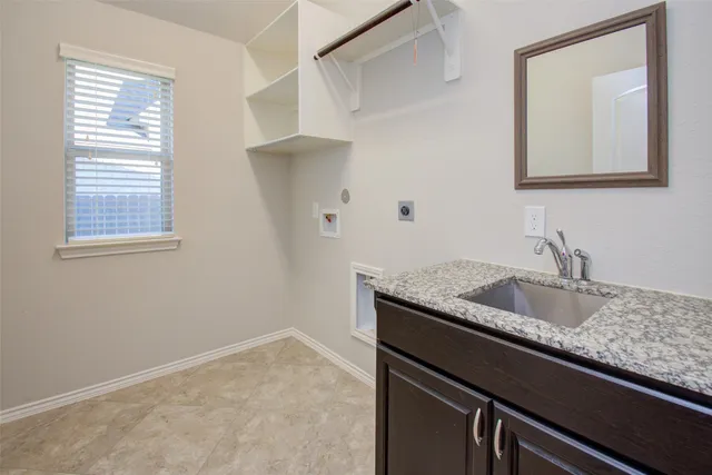 $3,400 | 13520 Mason Canyon Lane, Pearland, TX 77584