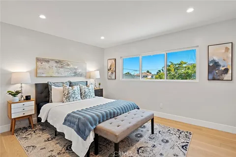 $2,599,000 | 9072 Niguel Circle, Huntington Beach, CA 92646
