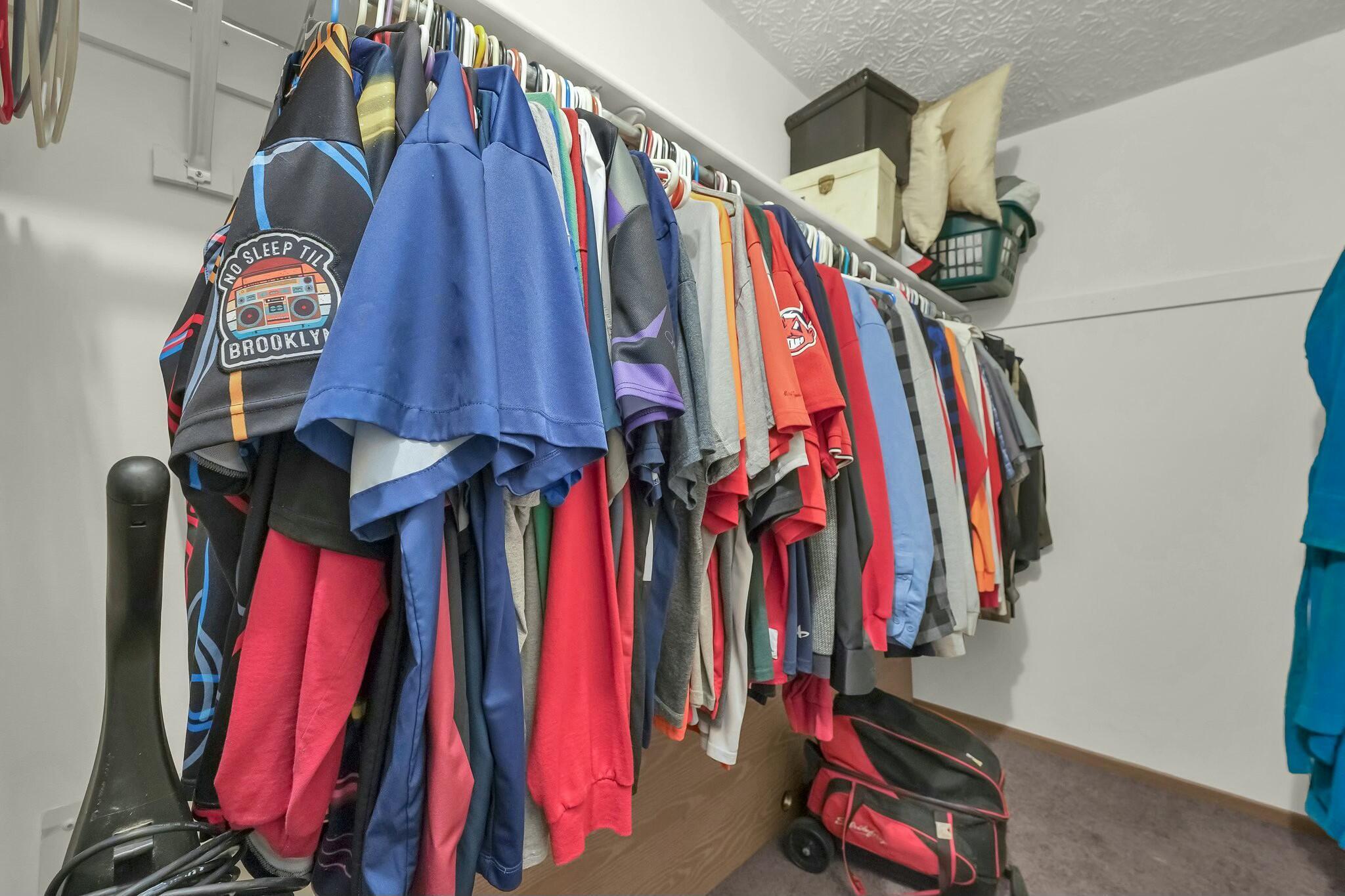 3965 Karl Road, Unit 100 Columbus, OH 43224 - Photo 18 of 26 Walk-In Closet