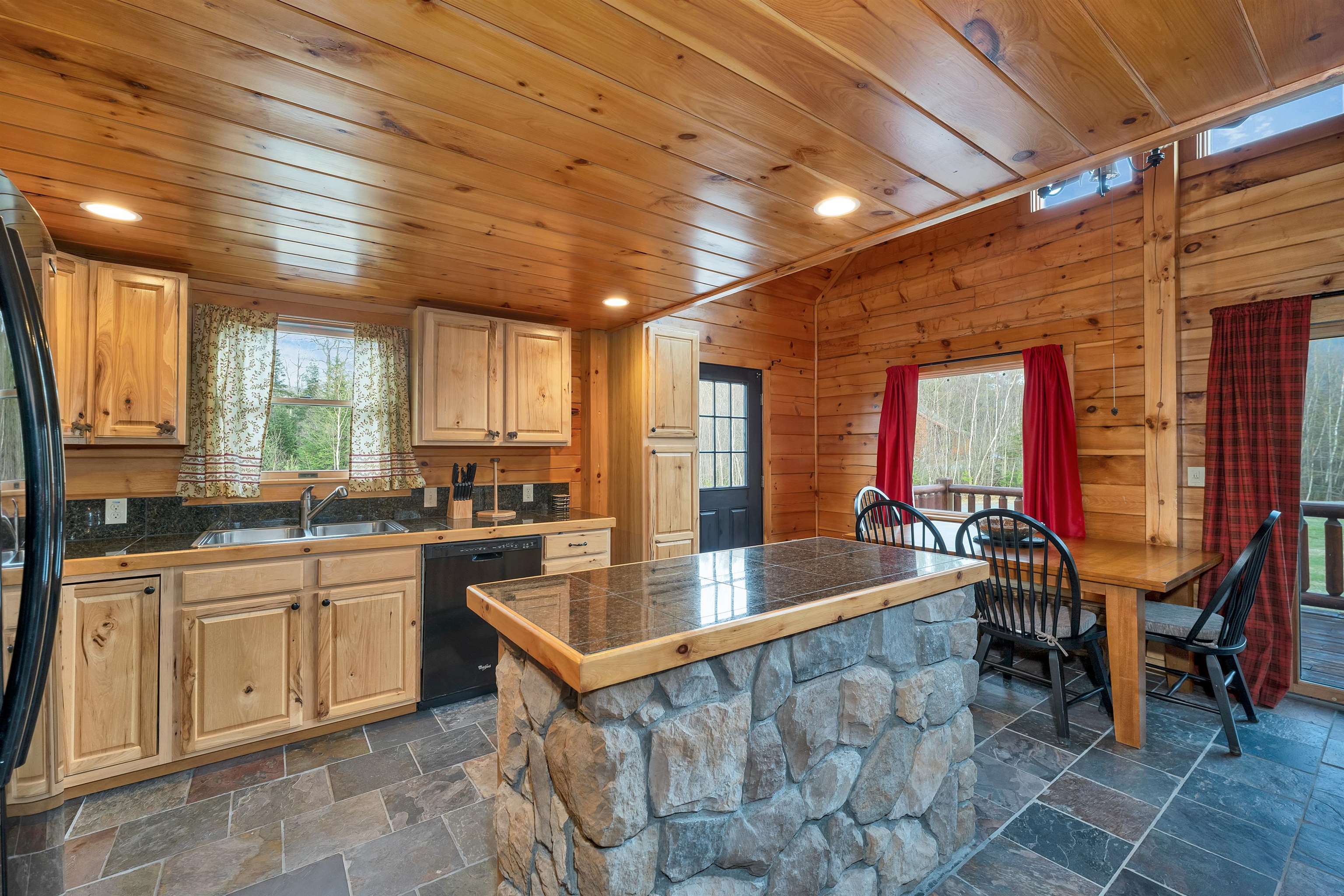 72 Black Bear Road Carroll, NH 03595 - Photo 16 of 57 Gallery Image 16