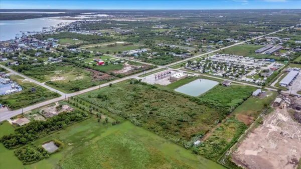 $459,888 | 2250 Farm To Market Road 517, Dickinson, TX 77539