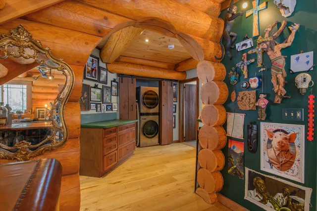 $899,999 | 660 Patch Hill Road, Mount Holly, VT 05730