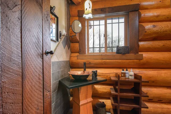 $899,999 | 660 Patch Hill Road, Mount Holly, VT 05730