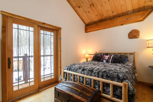 $899,999 | 660 Patch Hill Road, Mount Holly, VT 05730